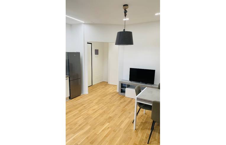 appartamento in affitto a Milano in zona Lorenteggio