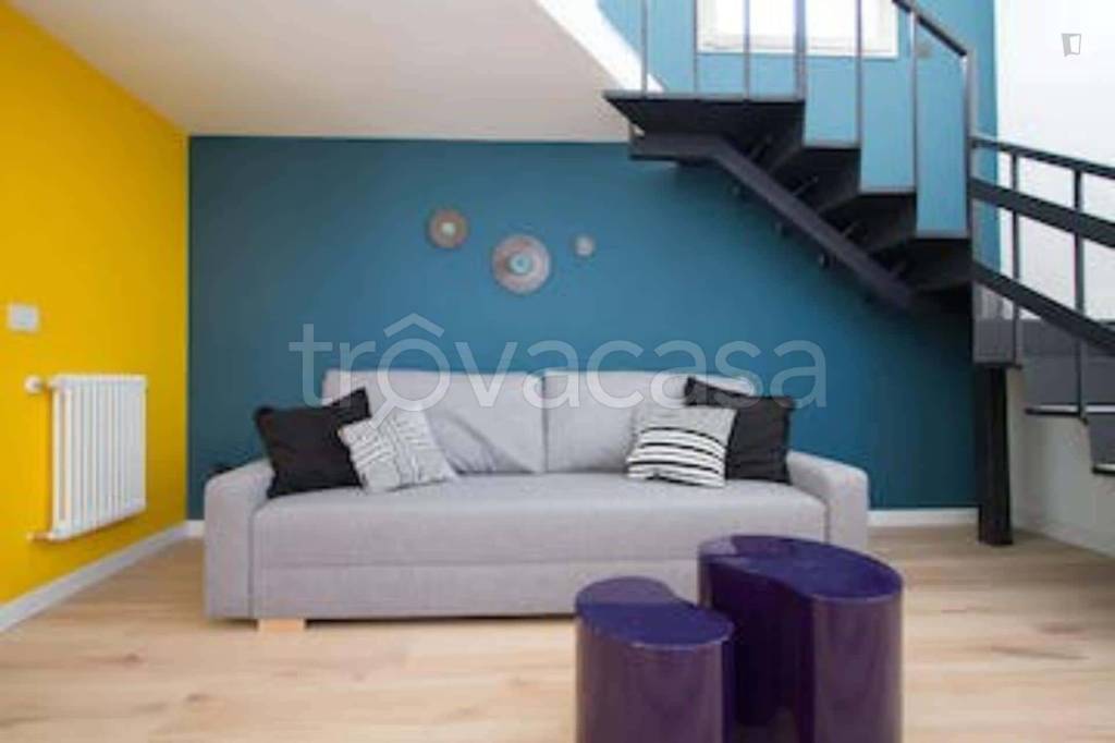 appartamento in affitto a Milano in zona Isola