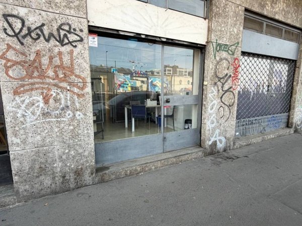 negozio in affitto a Milano