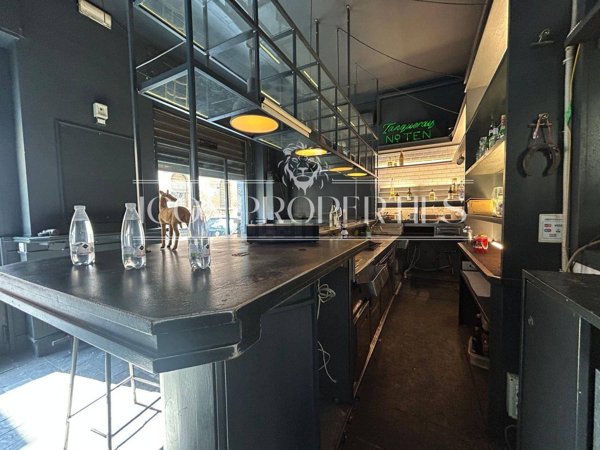 negozio in affitto a Milano in zona Porta Genova