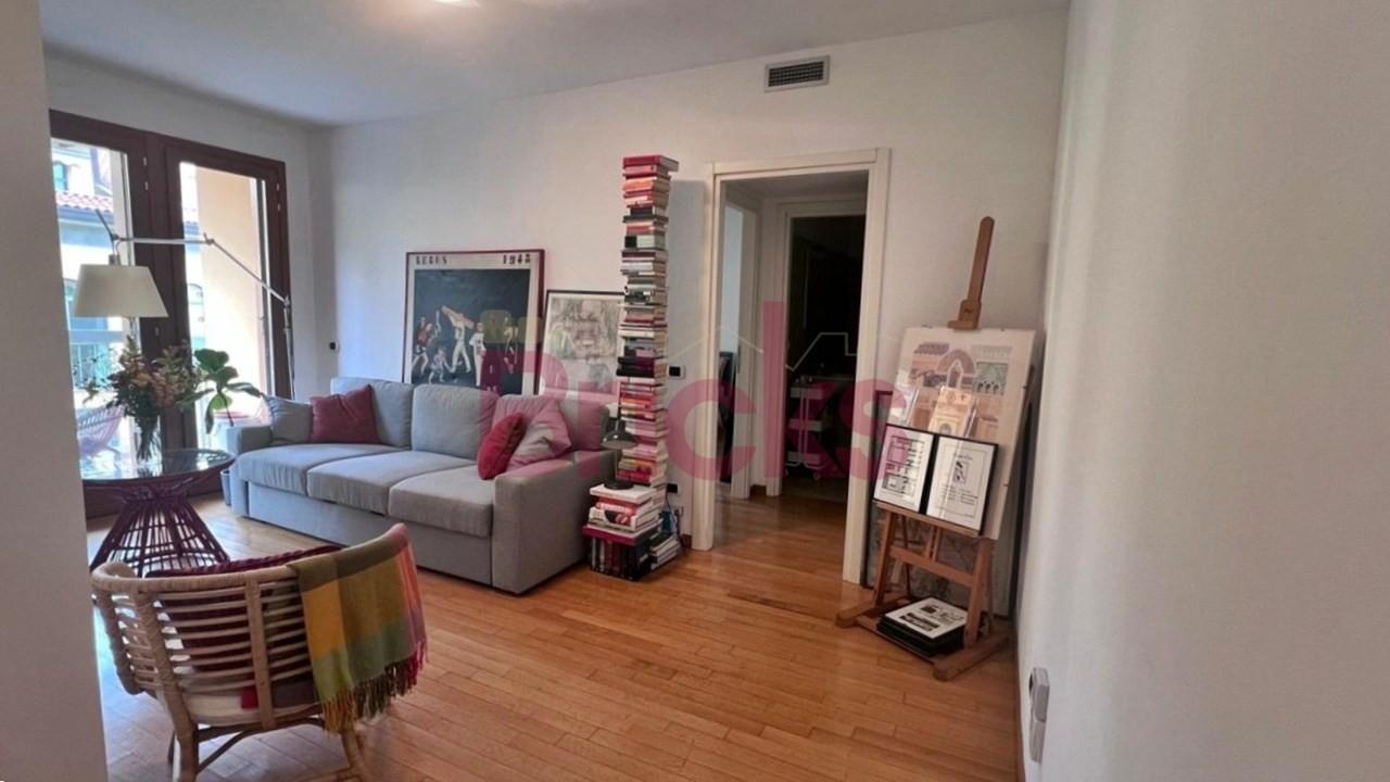 appartamento in affitto a Milano in zona Porta Genova