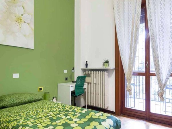 negozio in affitto a Milano in zona Conchetta