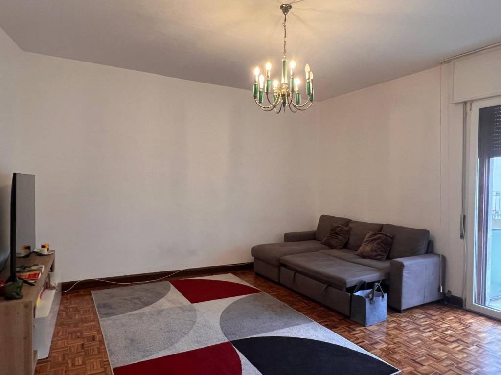 appartamento in affitto a Milano in zona Loreto