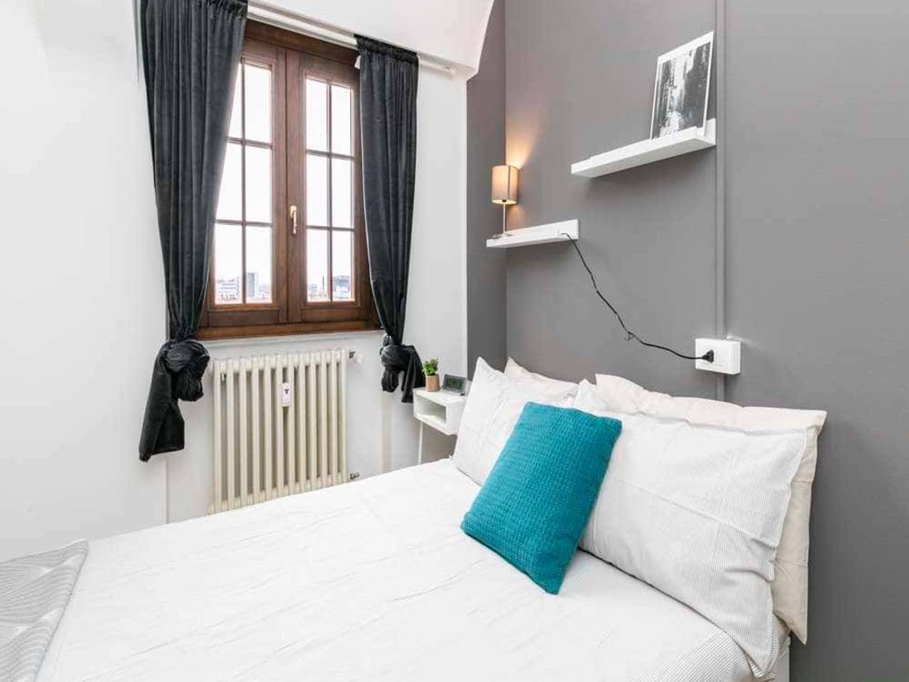 negozio in affitto a Milano in zona Isola