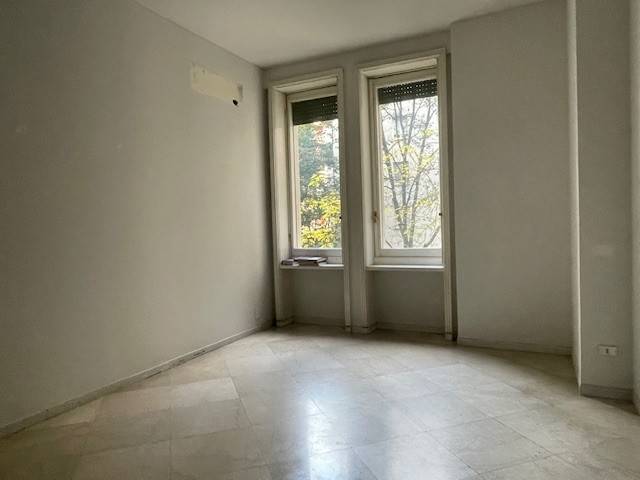 ufficio in affitto a Milano in zona Guastalla