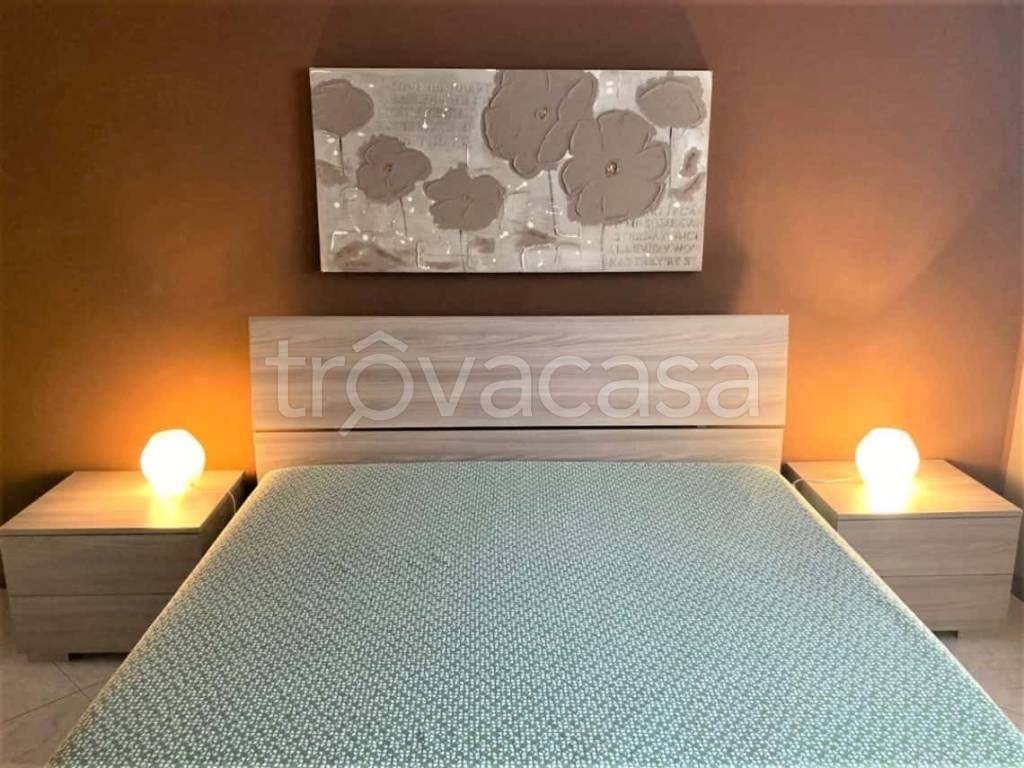 appartamento in affitto a Milano in zona Lorenteggio