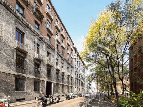 appartamento in affitto a Milano in zona Porta Nuova