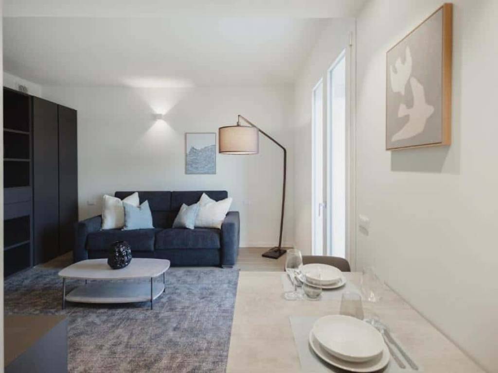 appartamento in affitto a Milano in zona Famagosta