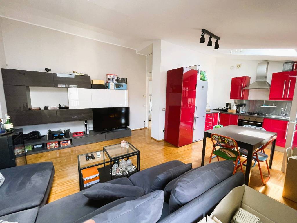 appartamento in affitto a Milano in zona Porta Nuova