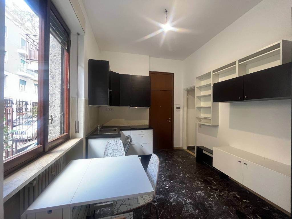 appartamento in affitto a Milano in zona Sant'Ambrogio