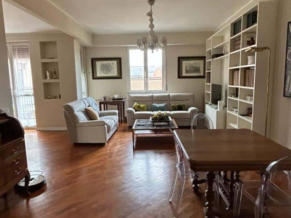 appartamento in affitto a Milano in zona Isola