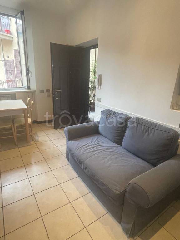 appartamento in affitto a Milano in zona De Angeli