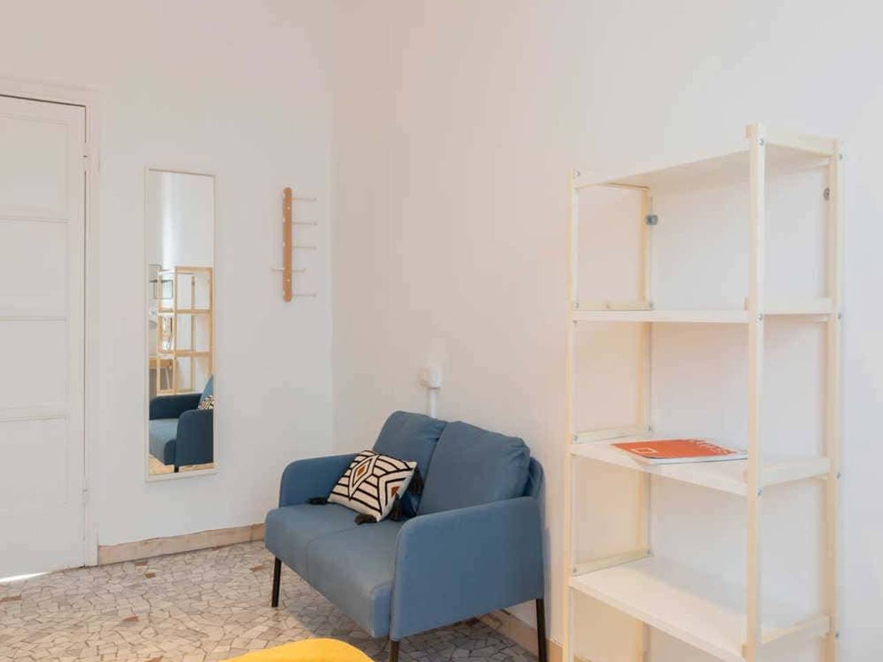 negozio in affitto a Milano in zona Bocconi