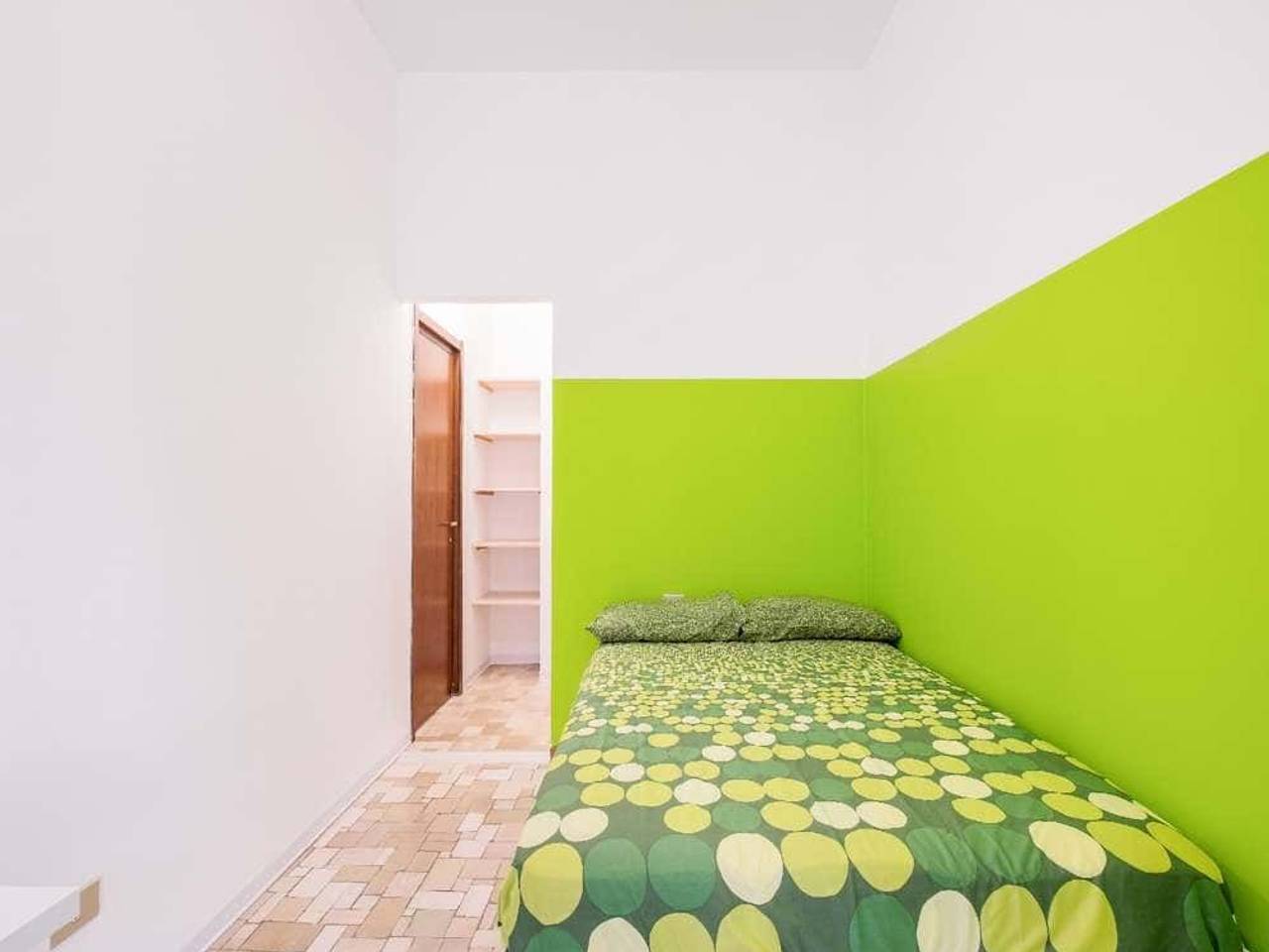 negozio in affitto a Milano in zona Brera