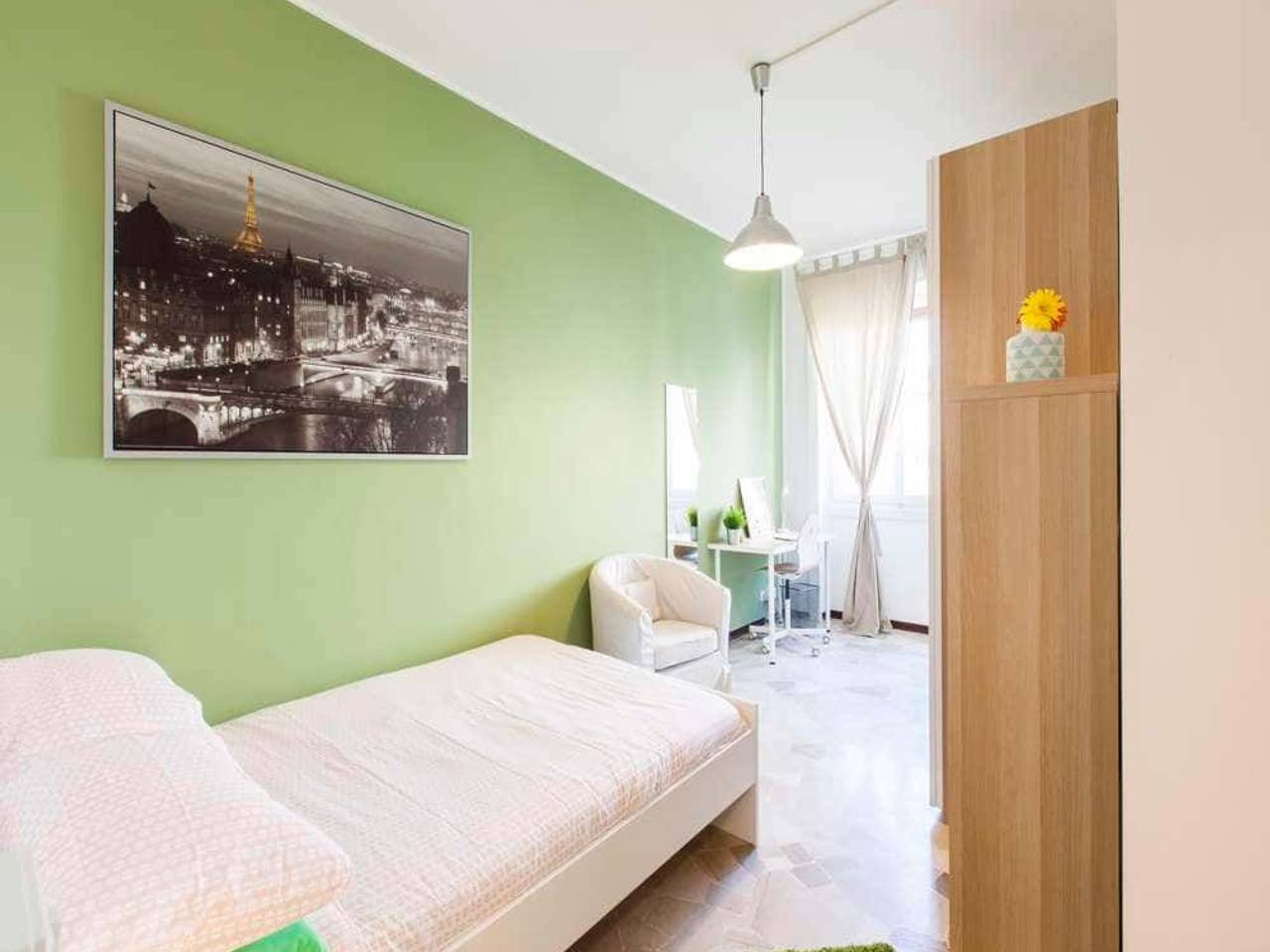 negozio in affitto a Milano in zona Lorenteggio