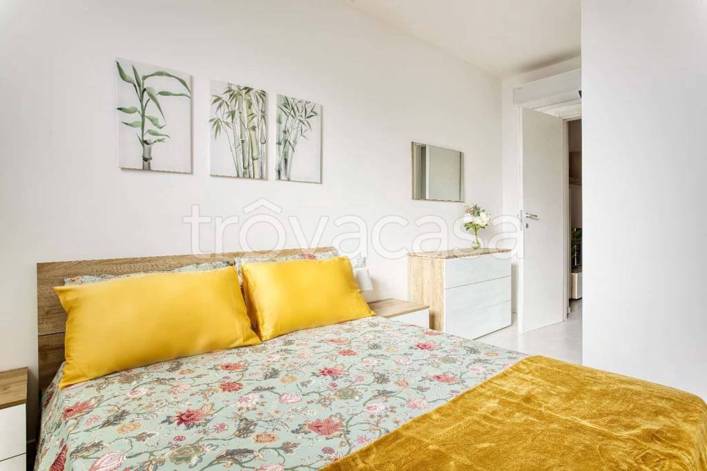 appartamento in affitto a Milano in zona Corvetto