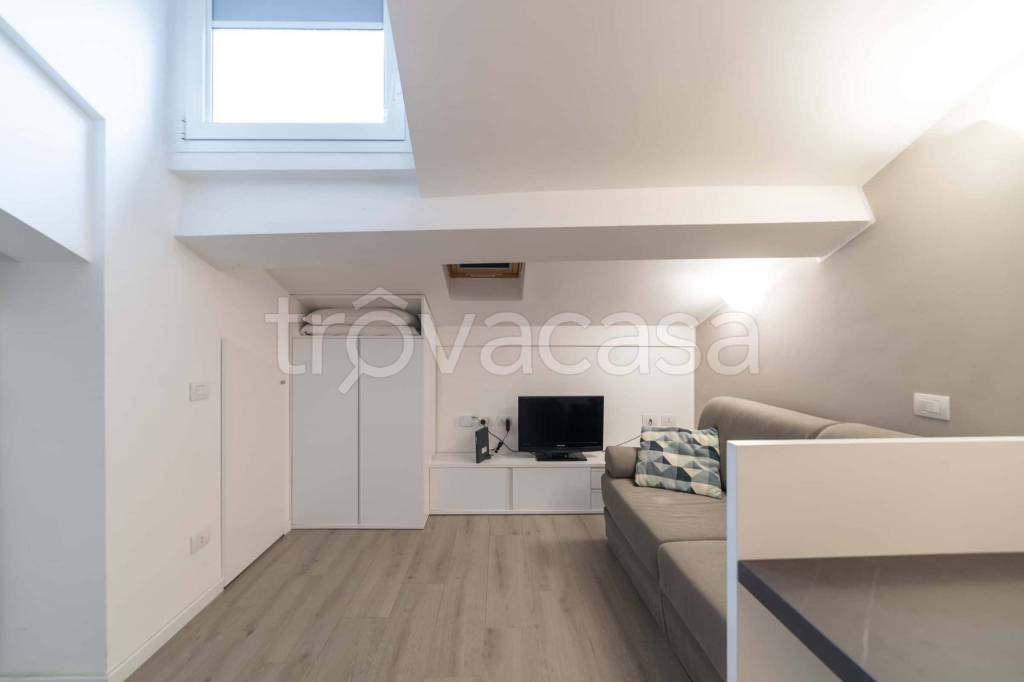 appartamento in affitto a Milano in zona Porta Romana