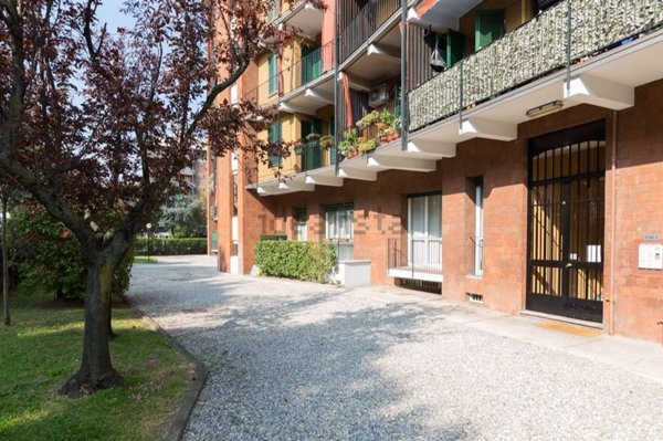 appartamento in affitto a Milano in zona Feltre