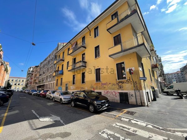 locale di sgombero in affitto a Milano