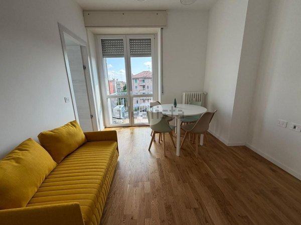 appartamento in affitto a Milano in zona Famagosta