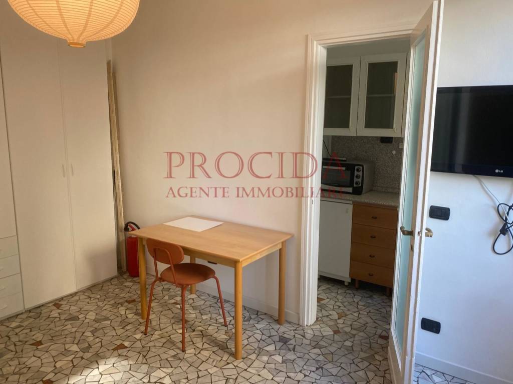 appartamento in affitto a Milano in zona Porta Genova