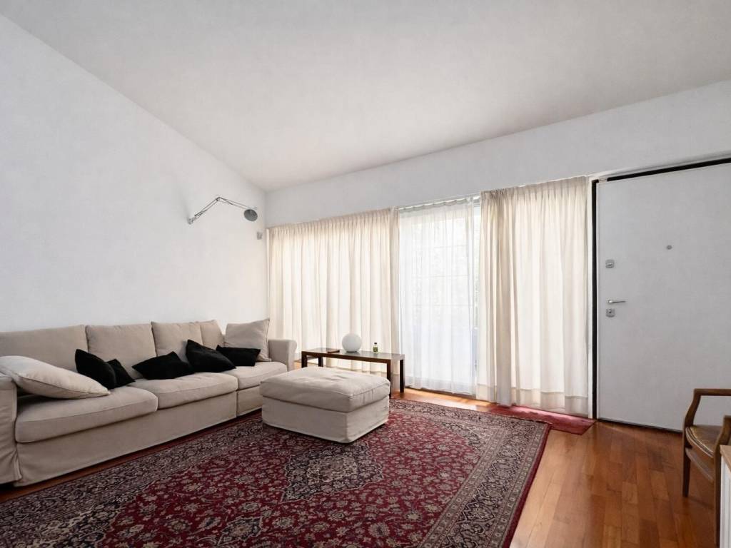 appartamento in affitto a Milano in zona Porta Genova