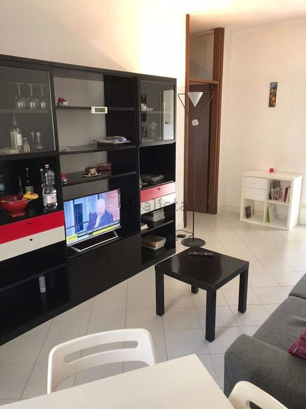 appartamento in affitto a Milano in zona Lorenteggio