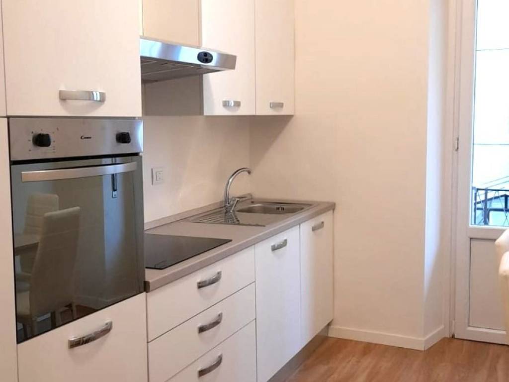 appartamento in affitto a Milano in zona Cinque Giornate