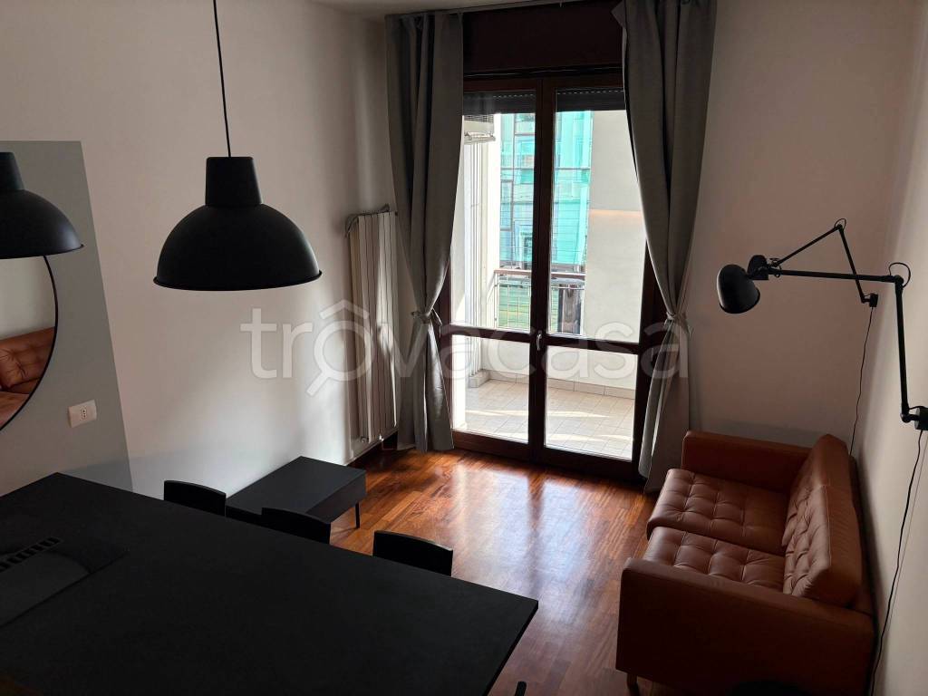 appartamento in affitto a Milano in zona Isola