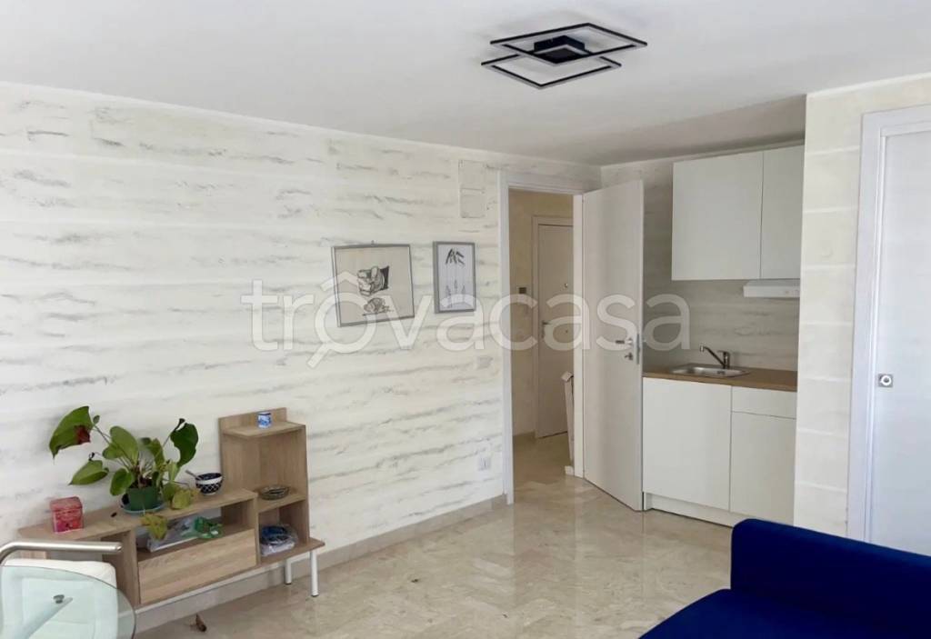 appartamento in affitto a Milano in zona Greco