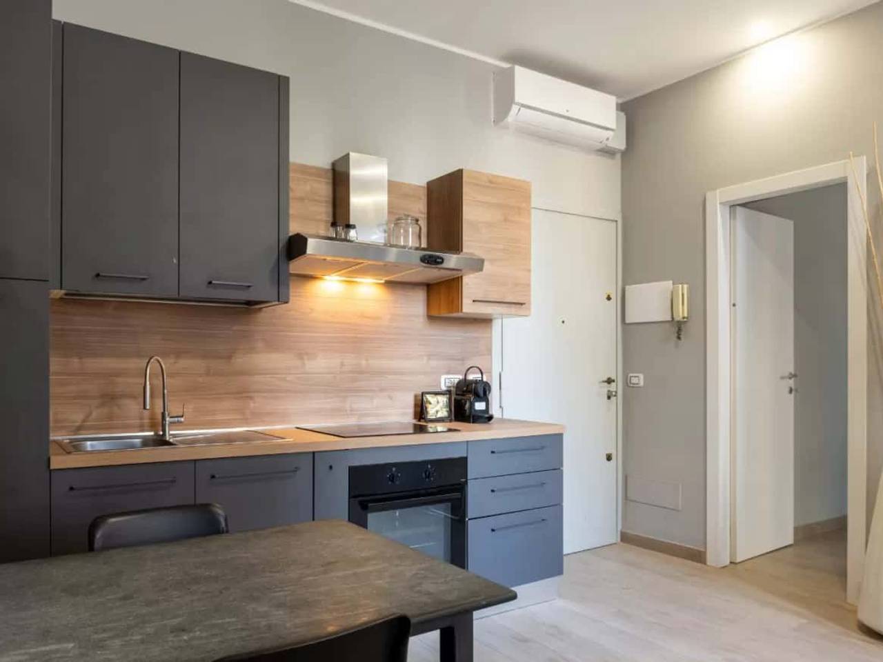 appartamento in affitto a Milano in zona Bocconi