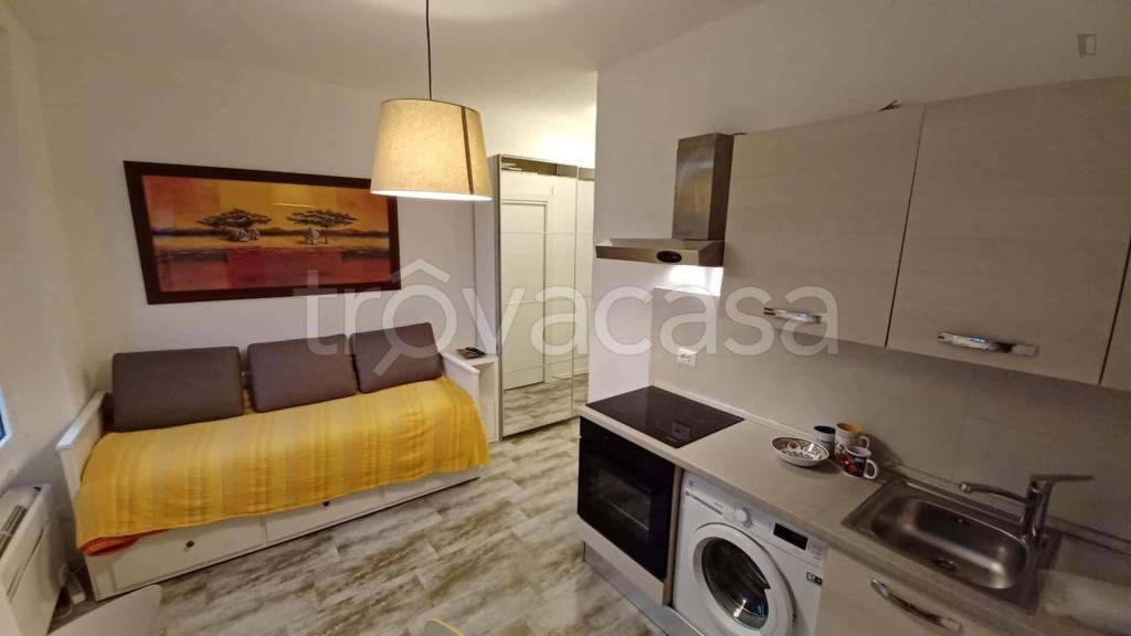 appartamento in affitto a Milano in zona Corvetto