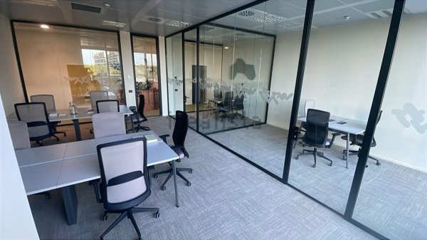 ufficio in affitto a Milano in zona Rogoredo