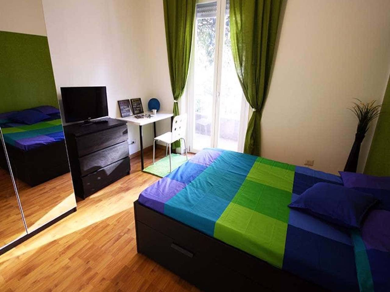 negozio in affitto a Milano