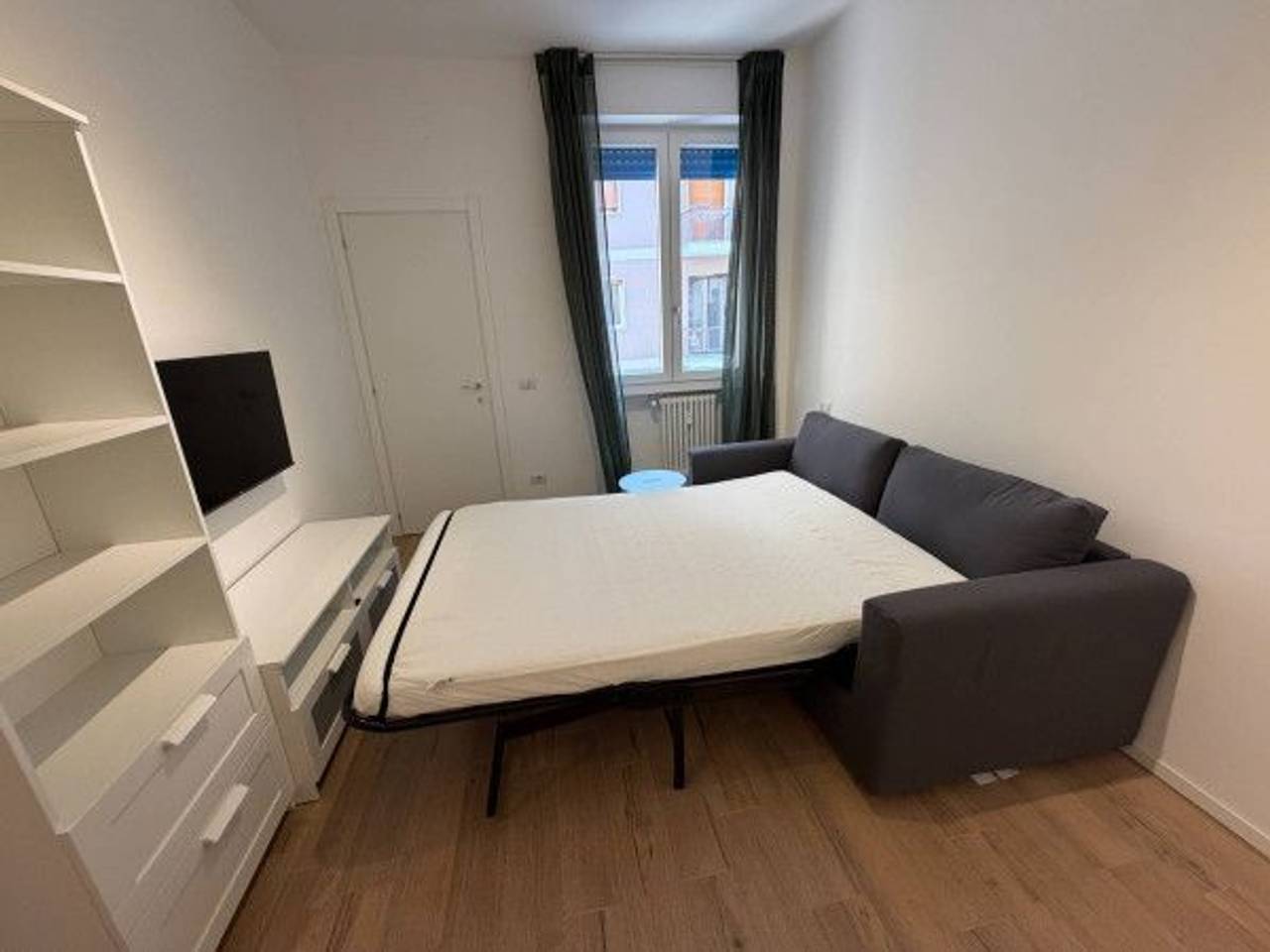 appartamento in affitto a Milano in zona Lorenteggio