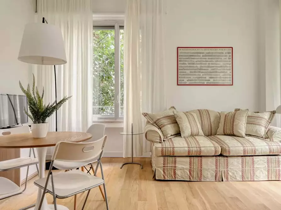 appartamento in affitto a Milano in zona Porta Nuova