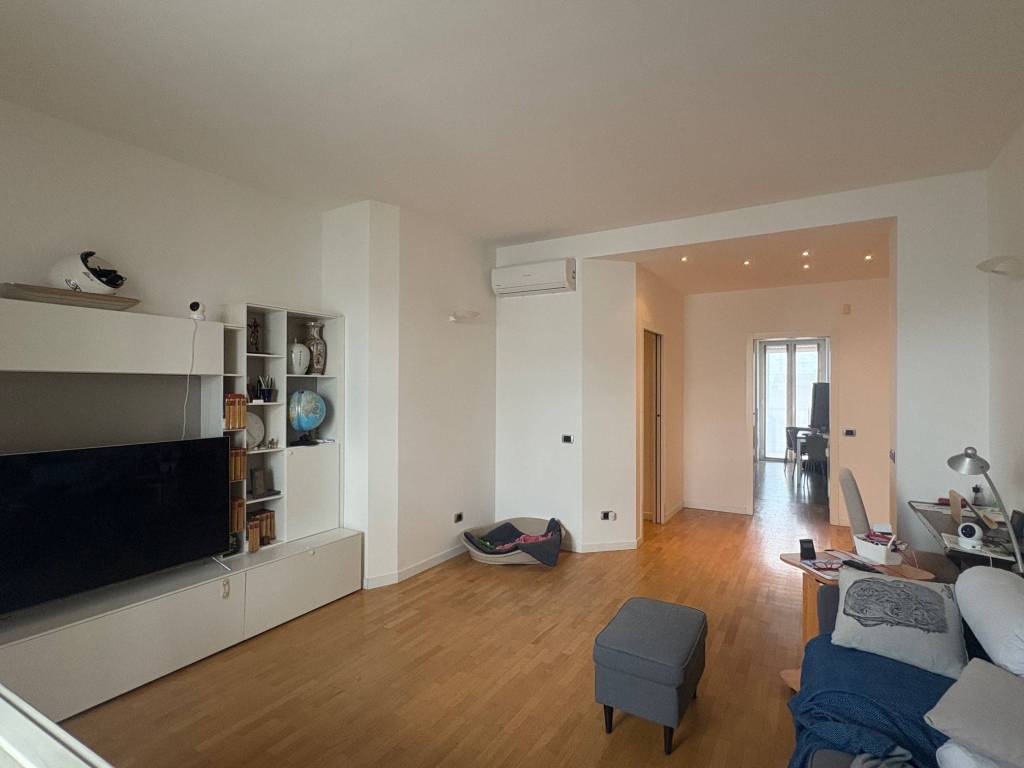 appartamento in affitto a Milano in zona Sempione