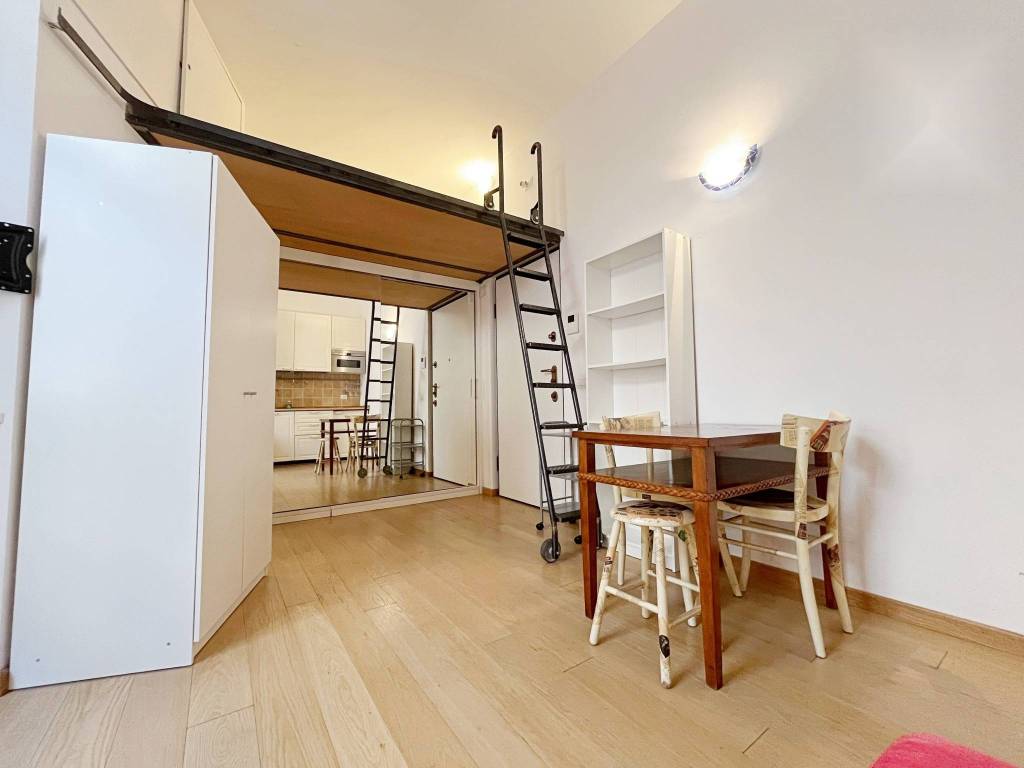 appartamento in affitto a Milano in zona Guastalla