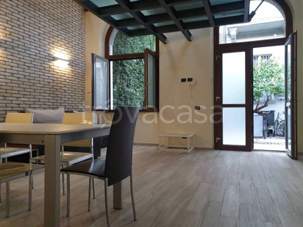 appartamento in affitto a Milano in zona Isola