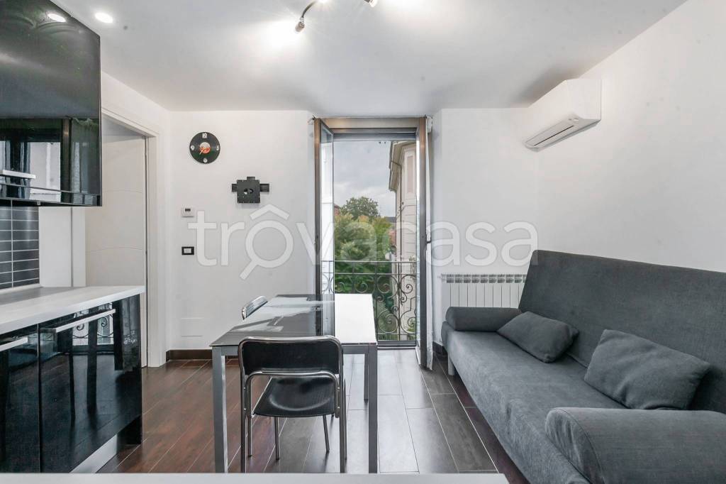 appartamento in affitto a Milano in zona Isola