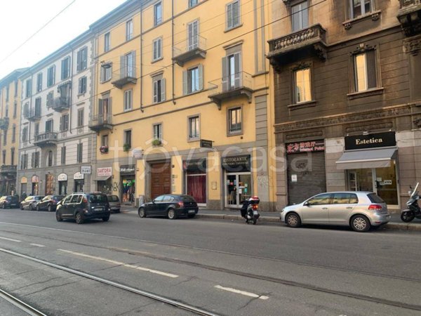 negozio in affitto a Milano in zona Isola