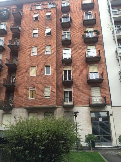 appartamento in affitto a Milano in zona Trenno
