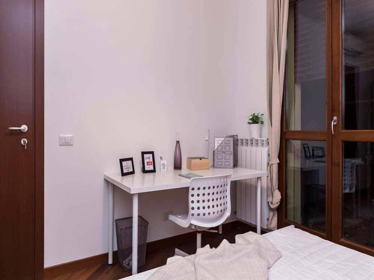 negozio in affitto a Milano in zona Piazzale Lodi