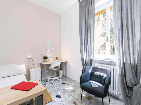 negozio in affitto a Milano