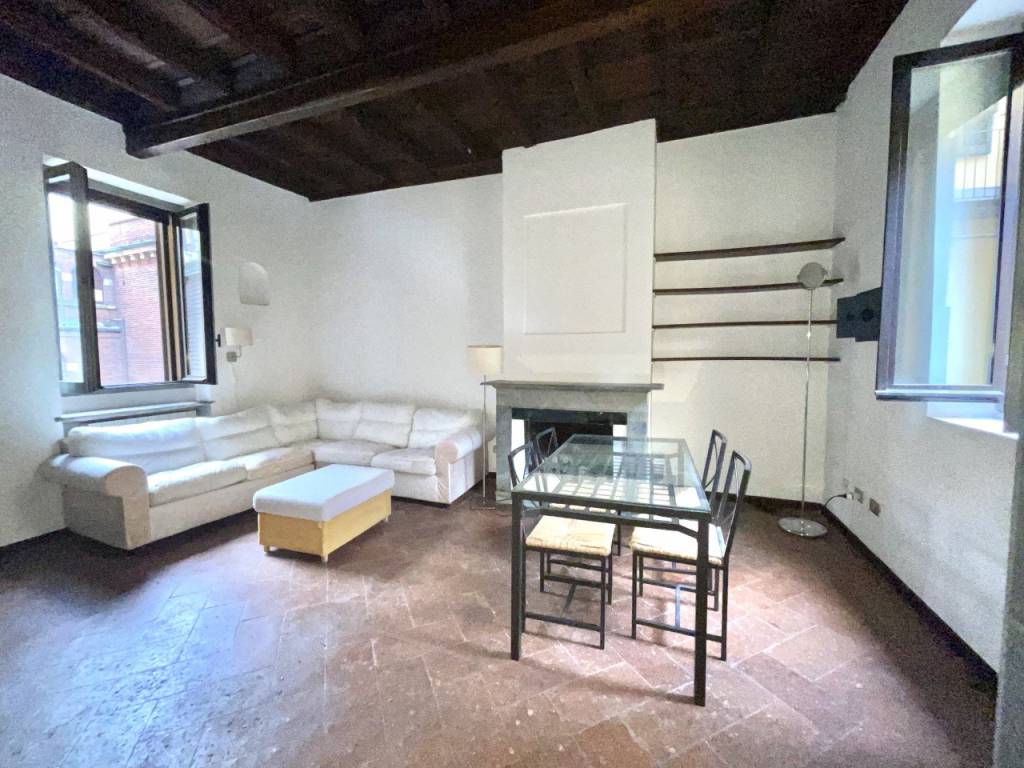 appartamento in affitto a Milano in zona Porta Genova