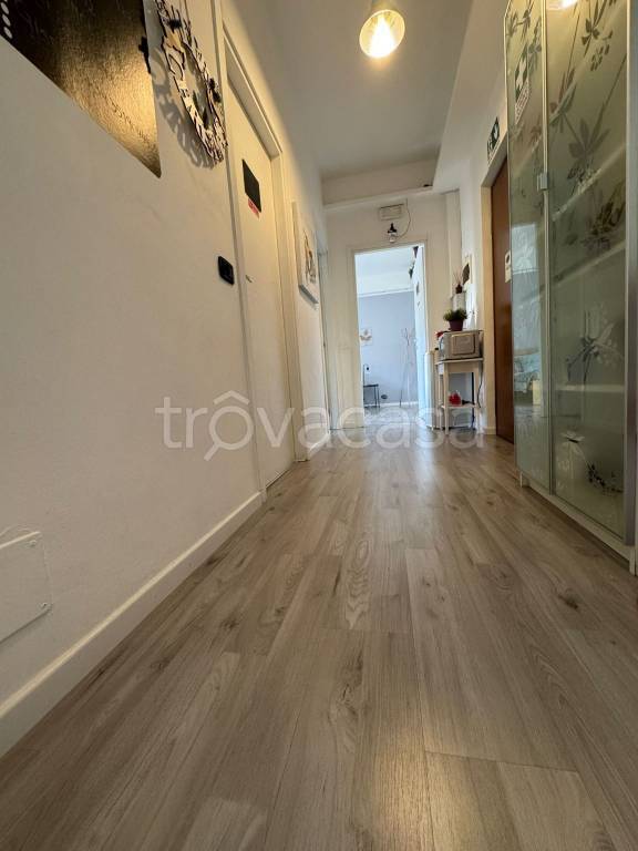 appartamento in affitto a Milano in zona Isola