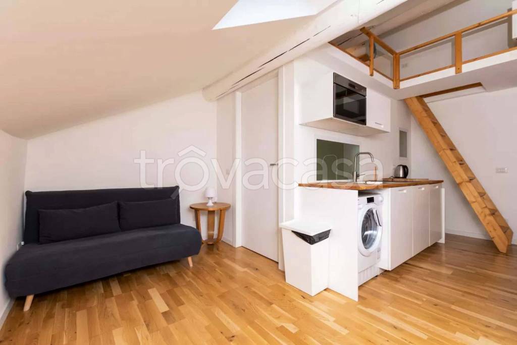 appartamento in affitto a Milano in zona Bocconi