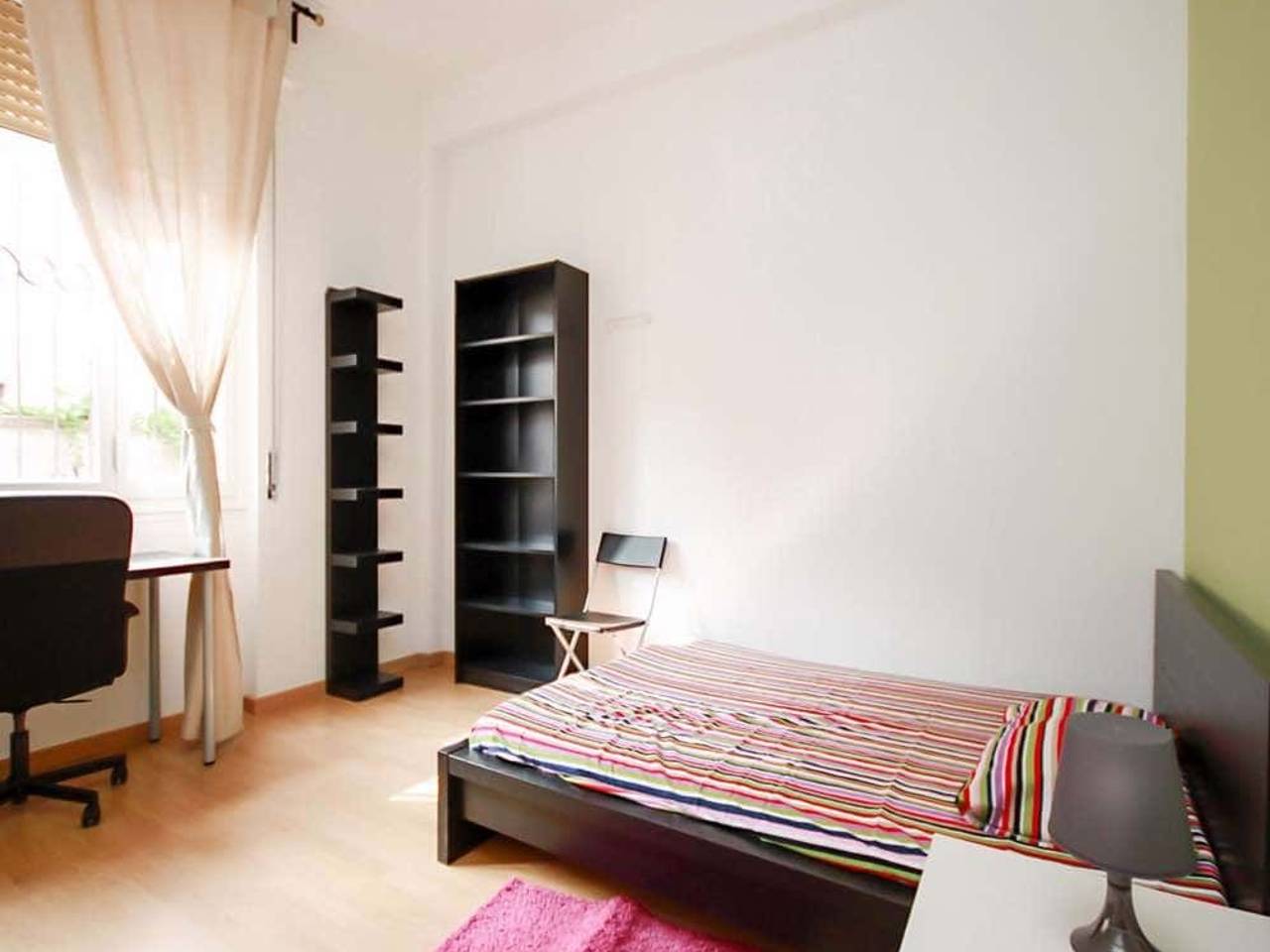 negozio in affitto a Milano in zona Maggiolina