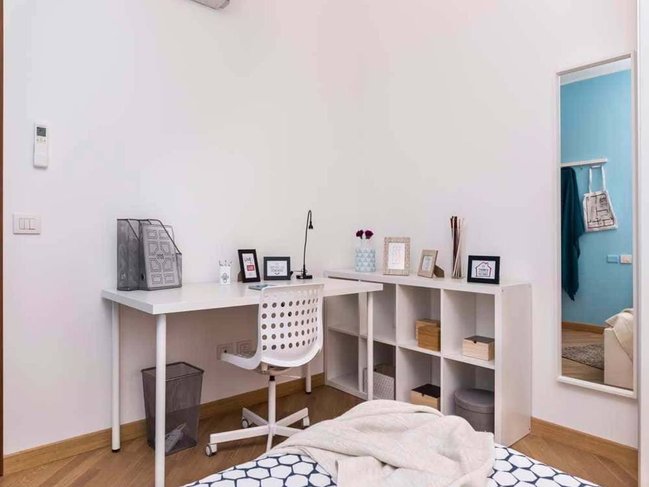 negozio in affitto a Milano in zona Piazzale Lodi