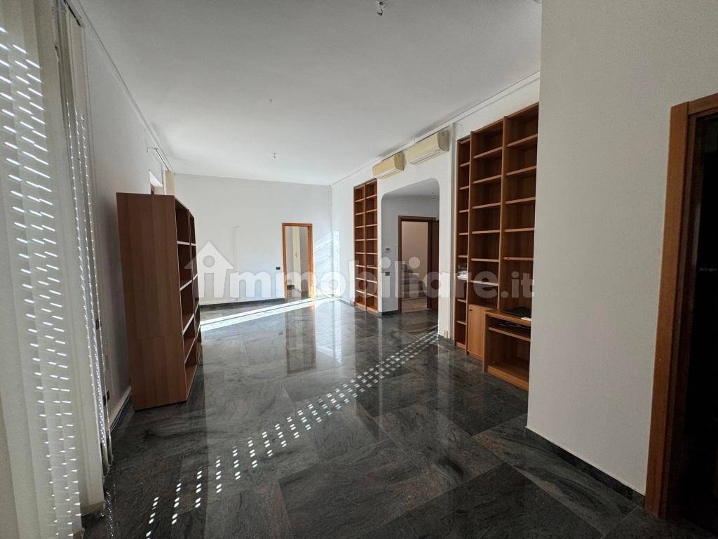 ufficio in affitto a Milano